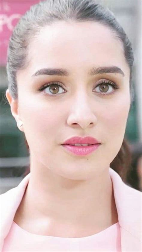 Pin♡madiha♡ Shraddhakapoor Bollywood Female Actors Bollywood Girls