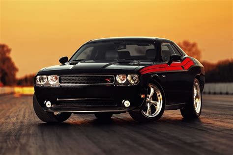 Is The Dodge Challenger The Last True American Muscle Car Carbuzz