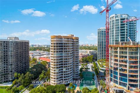 Grove Towers Condo Sales & Rentals | Coconut Grove Condos