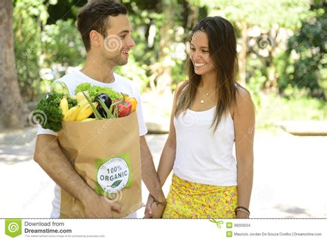 My husband and i are bi couple, so we want to build a community about bi couples. Happy Couple Carrying A Recycle Paper Bag Full Of Organic ...