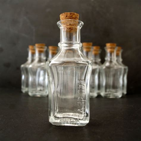Small Square Glass Bottle With Cork 4 Tall X 175 Wide 50 Ml Capa