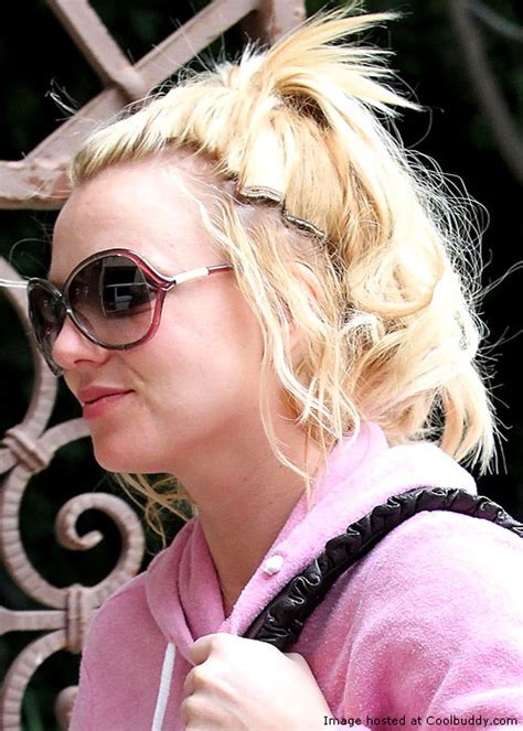 Britney Spears Shows Off Her Weave