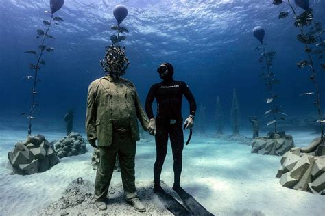 Theres An Underwater Museum In The Middle Of The Mediterranean Sea