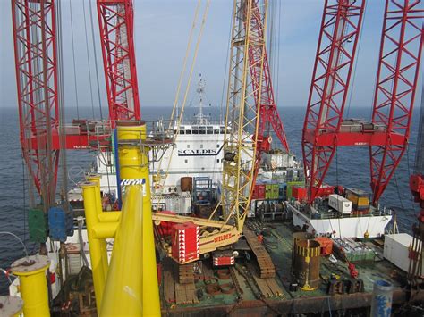 Butendiek Offshore Substation Platform Installation Sea And Land