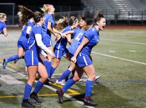Girls Varsity Soccer Advances To Ncs Finals Acalanes Boosters