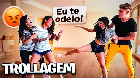 Briguei Com Minha Amiga Na Frente De Todos Youtube