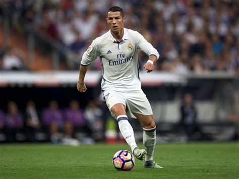 Cristiano ronaldo celebrates with teammates after scoring. Cristiano Ronaldo tops Forbes list for the highest paid ...
