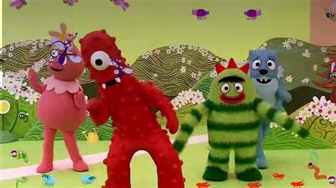 Yo Gabba Gabba S E Bugs P Video Dailymotion