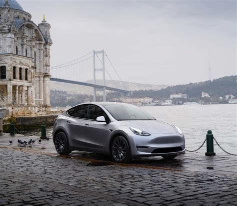 Its Historic With Two Electric Cars Gearrice
