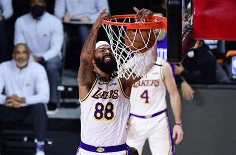 Los Angeles Lakers 3 Reasons Why Re Signing Markieff Morris Is Key