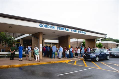 Gordon Central High School Hosts Modified Graduation Ceremony The