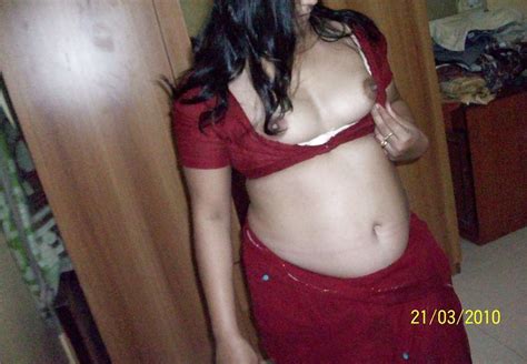Indian Aunty Stripping 1 Porn Pictures Xxx Photos Sex Images 189436 Pictoa