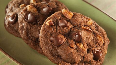 HERSHEY S PERFECTLY CHOCOLATE Chocolate Chip Cookies Recipes