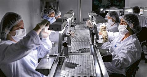 印度製藥大廠dr reddy's laboratories (drl)於本(9)月16日對外表示，將向印度中央藥品標準管制機構(central drugs standa. 臨 數據延公布 科興疫苗難如期供港 稱德藥廠已交資料 許樹昌料先打BioNTech疫苗 - 明報加東版(多倫多) - Ming Pao ...