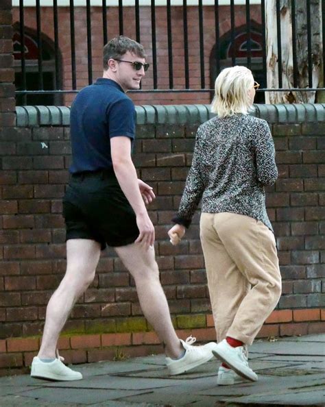 I'm still surprised at no masks. INDIA MULLEN and Paul Mescal Out in London 06/17/2020 ...