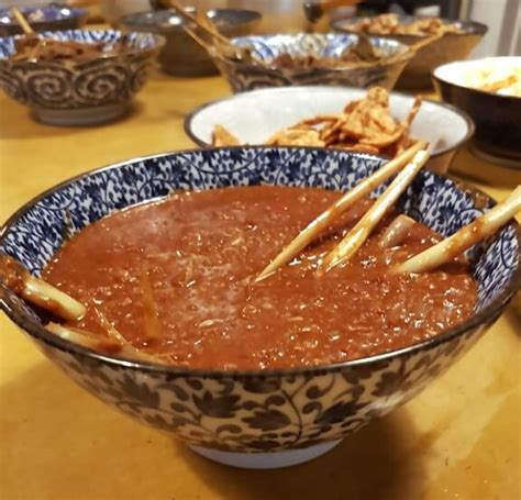 Zo maak je de originele Indonesische pindasaus satésaus