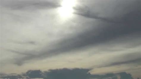 Ciel nuageux - YouTube