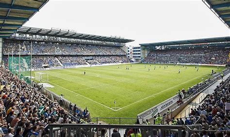 W tym samym roku zespół po raz ostatni zmienił stadion. Image - DSC Arminia Bielefeld Stadium 002.jpg | Football ...