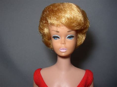 Vintage 1962 Gold Blonde Bubblecut Barbie Doll In Original Suit Thick