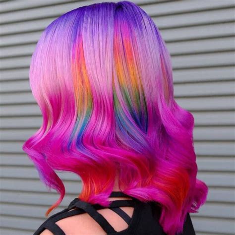 16 Bright Hair Colors That Look Lively