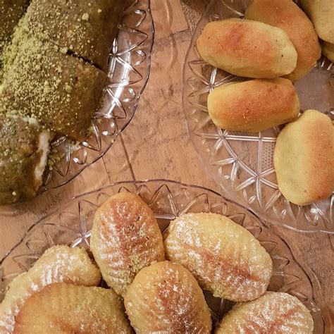 Arabic Eid sweets🌸... thecookette montreal canada lebanese ... (Greater ...