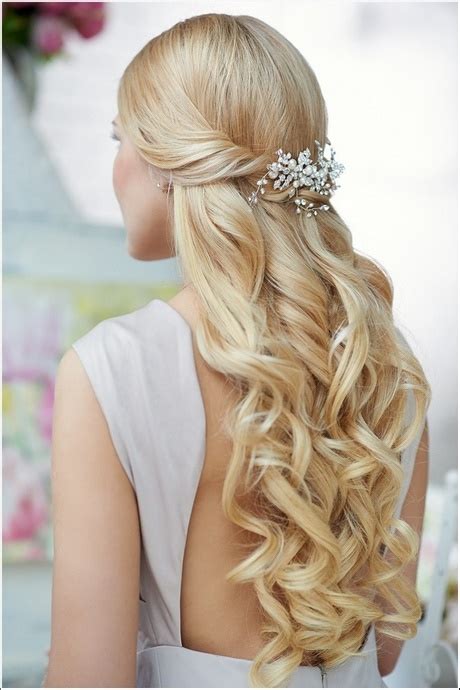 Simple Elegant Hairdos Style And Beauty