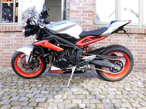Triumph street triple engine & transmission. Details zum Custom-Bike Triumph Street Triple RX des ...