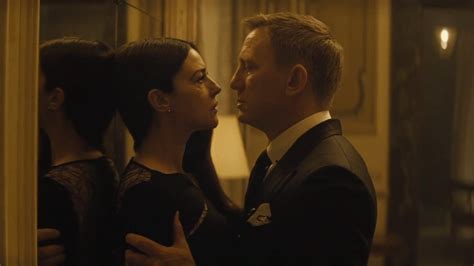 Daniel Craig En Monica Bellucci In Spectre 007 Daniel Craig En Lucia Sciarra Monica