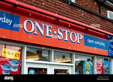 One Stop Convenience Stores Hi Res Stock Photography And Images Alamy