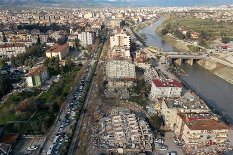 Magnitude 64 Earthquake Hits Devastated Turkey Syria Pbs Newshour