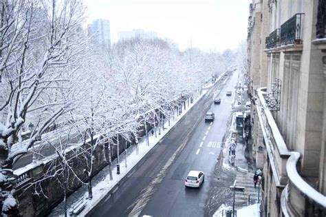Paris Snow Even Winter Misery Looks Better In France