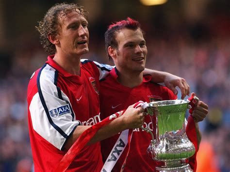 Wigan v Arsenal: Ray Parlour says Arsenal must prioritise FA Cup over 