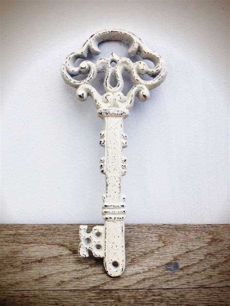 Bold Linen Ivory White Spring Ornate Skeleton Key Wall Decor Hand