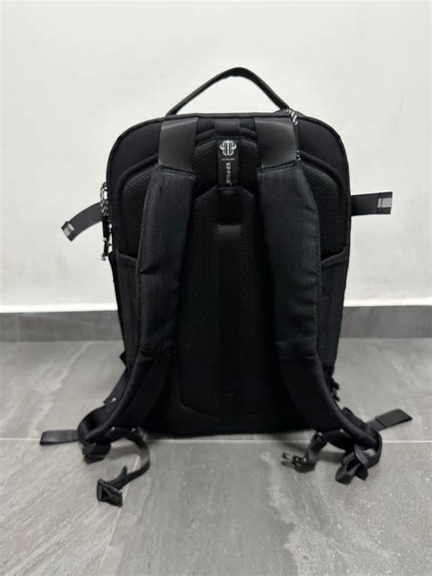 Samsonite Urban Packer Convertible Backpack M Men S Fashion Bags