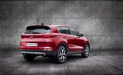 And although there's still a confidence in the exterior. 2016 Kia Sportage Makes Official Debut, Looks Even More ...