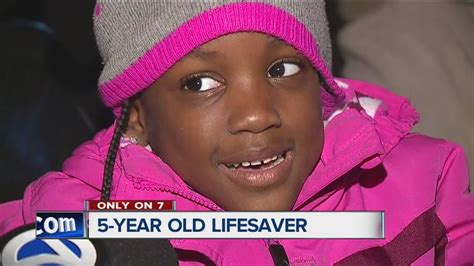5 Year Old Girl Saves Mothers Life By Calling 911 During Seizure Youtube