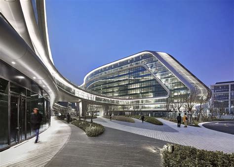 Linkong Soho Building Zaha Hadid Architects