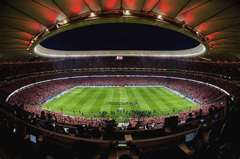 All information about atlético madrid (laliga) current squad with market values transfers rumours player stats fixtures news. Rondleiding: Wanda Metropolitano Stadion (Atlético Madrid)