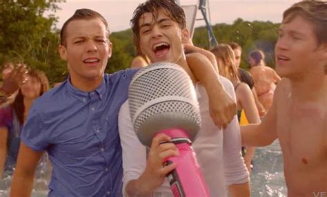 I Love One Direction Fans Nuevo Video De One Direction Live While Were Young