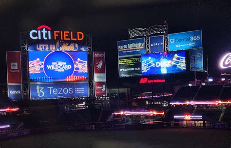 Anthony Dicomo On Twitter The Mets Are Testing Out Some Scoreboard Things Tonight In Advance