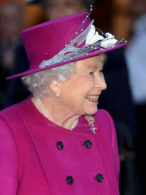 Pin By Chris Goldsmid On Queen Elizabeth Ii Hm The Queen Queen