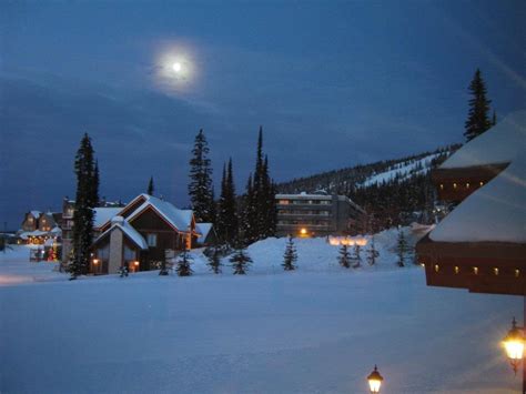 Big White Canada Full Moon Holiday Snaps British Columbia Canada