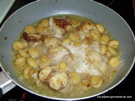 Lotte au vin blanc et champignons