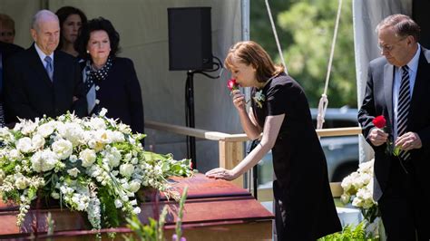 Official news & information for luke perry. Thousands Attend Beloved LDS Leader's Funeral | Gephardt Daily