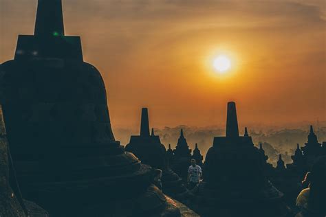 Borobudur Sunrise Tour Enjoy Wonderful Sunrise From The Largest