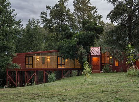 Sebastian Irarrazaval S 2y House Sits Within Chilean Tree Scape