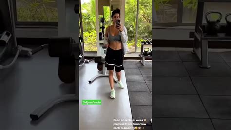 Disha Patani Hot Bollywood Actress Boobs Showing Spotted In Gym Outfit