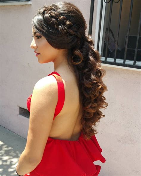 In fact, hairstyles for long hair can soften facial features, balance dimensions, and make you appear more feminine and sexy. 21+ Finger Wave Hairstyle Ideas, Designs | Haircuts ...