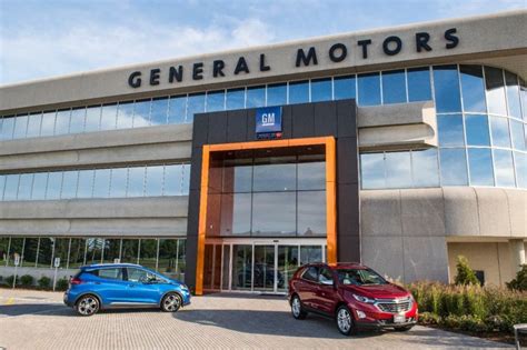 General Motors Extends Production At Detroit Factory Until Early 2020