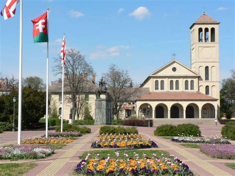 #makovecz #római_katolikus #szent_istván #százhalombatta #templom. Hódmezővásárhely Szent István templom